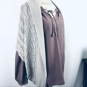 Motherhood Top 2 pcs sweater Blouse Medium Beige